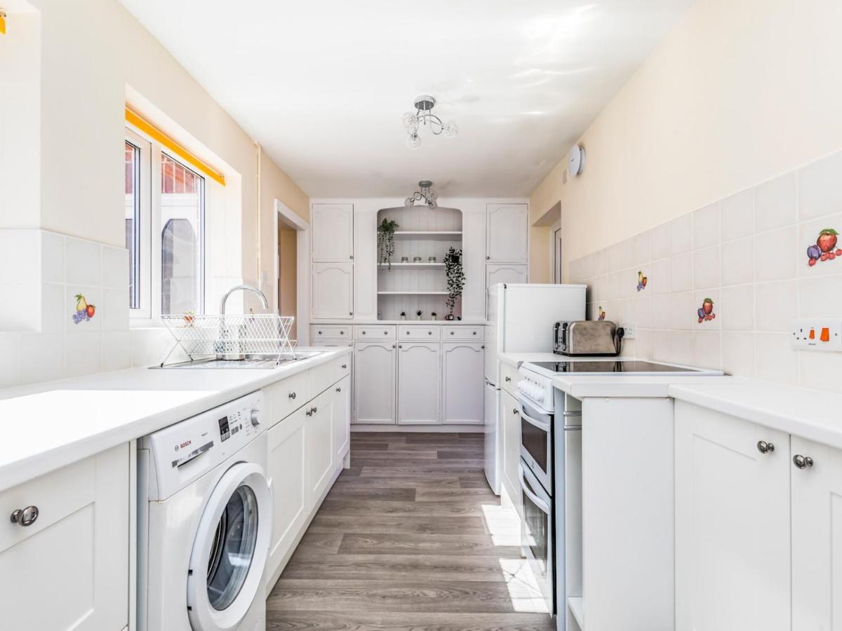 Pass The Keys Lovely Ground Floor Flat With Large Garden Chichester Zewnętrze zdjęcie